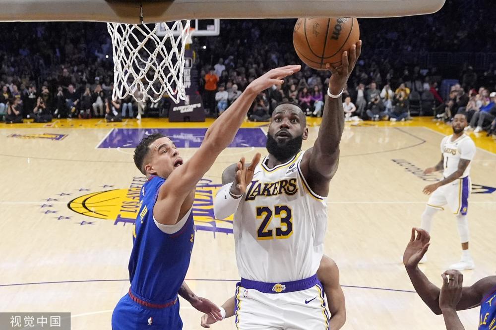 场上赢得了 场上赢得了